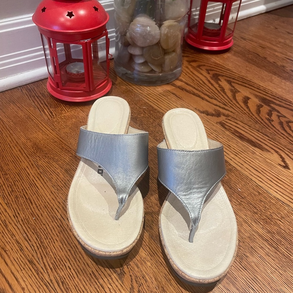 Brand new silver leather sandal